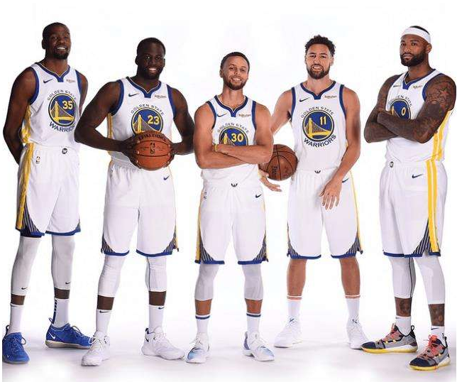 非洲国家杯不妨碍齐尔克泽转会。（齐尔克泽转会不受非洲杯影响）