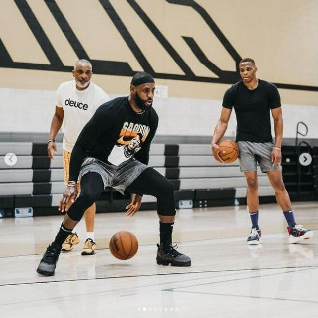 官方：内马尔父亲拥有的公司NR Sports正式收购贝利品牌（官宣：内马尔父亲旗下NR Sports完成收购贝利品牌）