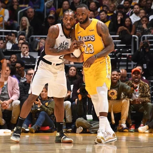 阿媒：阿根廷足协遭司法部门搜查，涉嫌与某金融机构存在关联（阿媒：司法部门突击搜查阿足协，疑与某金融机构有牵连）