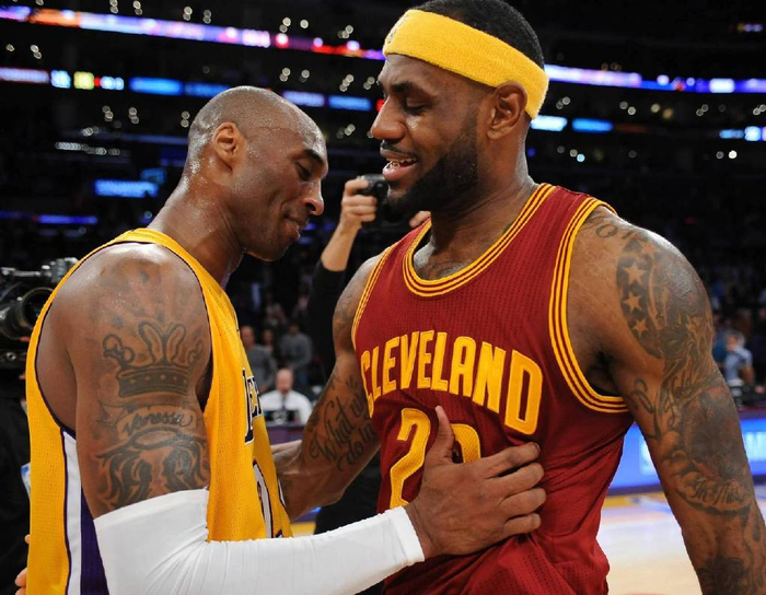 湖人浓眉哥篮下统治力助球队获胜（浓眉内线统治带领湖人取胜）